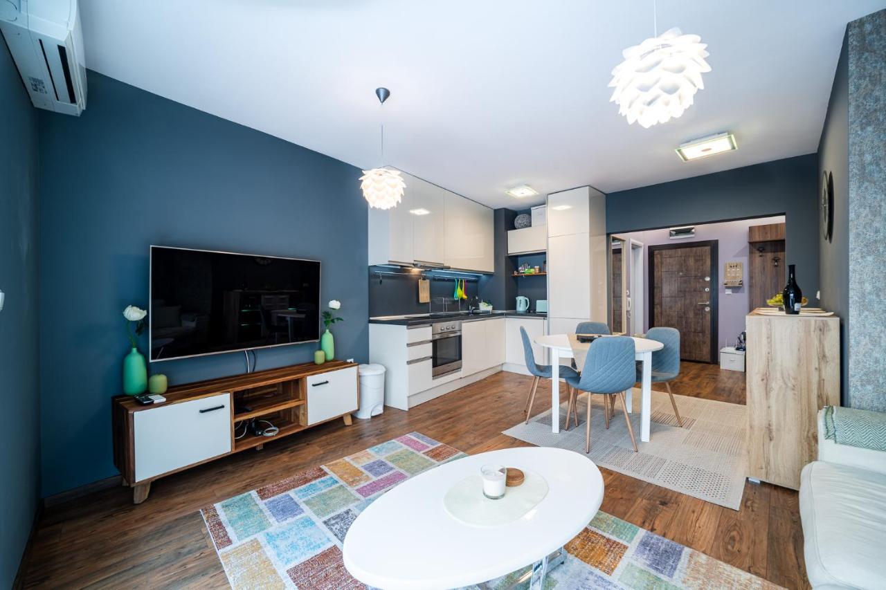 Colibri Central Apartment Varna Extérieur photo