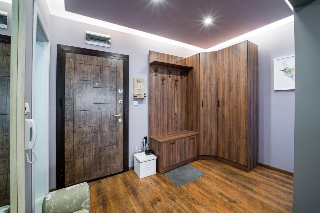 Colibri Central Apartment Varna Extérieur photo