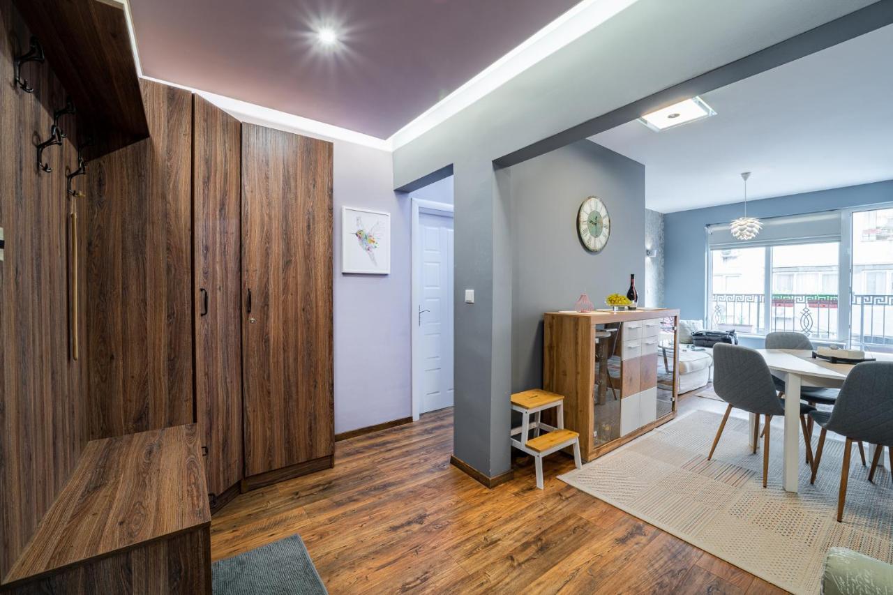 Colibri Central Apartment Varna Extérieur photo