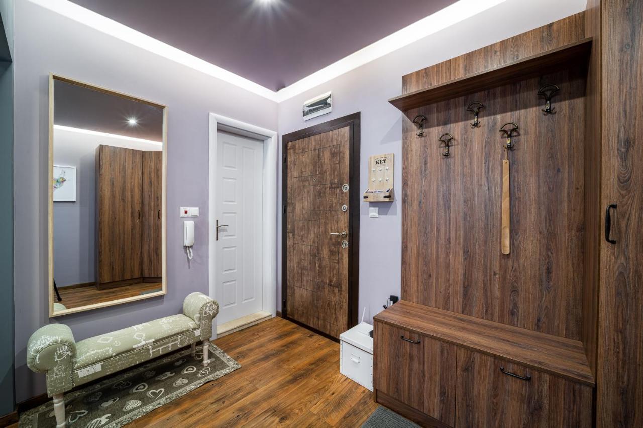 Colibri Central Apartment Varna Extérieur photo